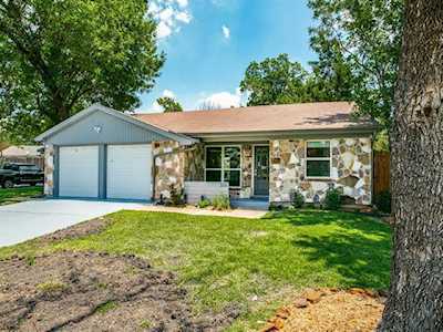 326 N Cottonwood Drive Richardson, TX 75080
