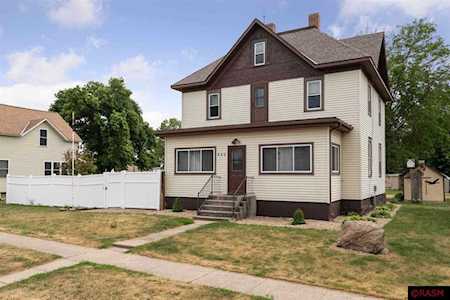 330 Mcgrann St Green Isle, MN 55338