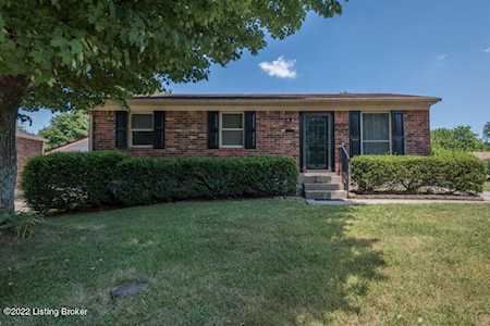5803 Carmelwood Cir Louisville, KY 40229