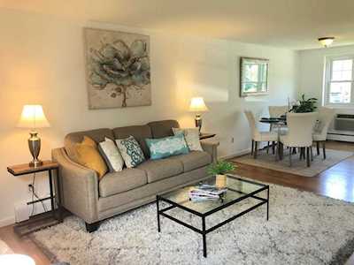 88 Emerson Gardens Rd #88 Lexington, MA 02420