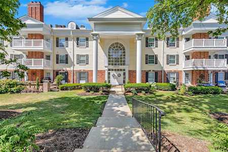 15021 Claymoor Ct Chesterfield, MO 63017