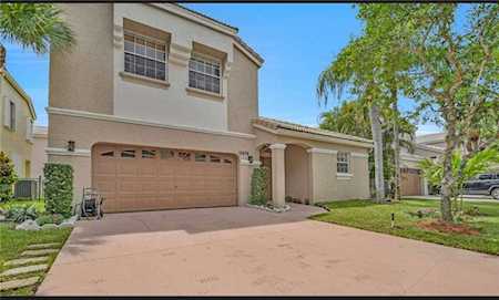 10676 NW 48th St Coral Springs, FL 33076