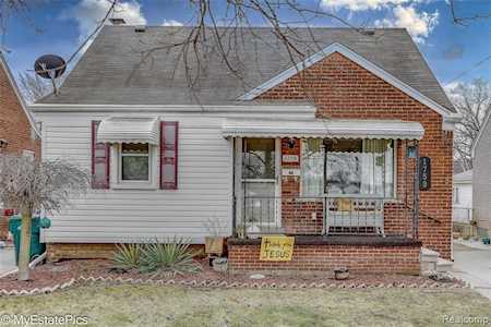 1759 Cleveland Ave Lincoln Park, MI 48146