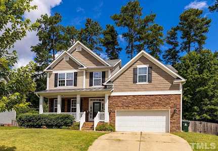 316 Magnolia Meadow Way Holly Springs, NC 27540