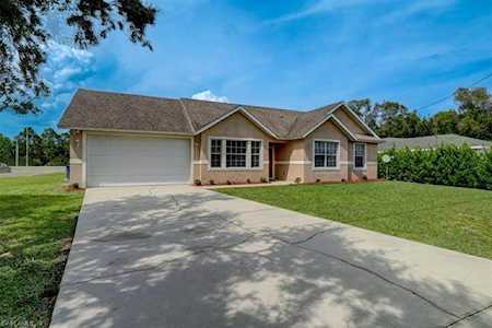 701 Arundel Cir Fort Myers, FL 33913