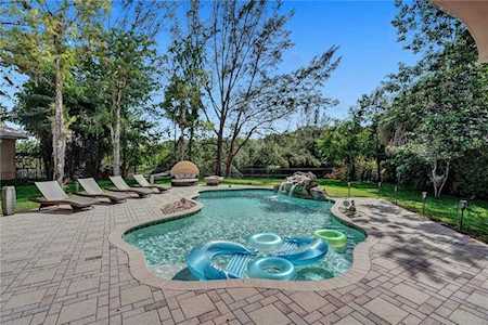 6033 NW 91st Ave Parkland, FL 33067