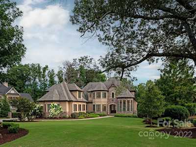 8119 Skyecroft Commons Dr Waxhaw, NC 28173