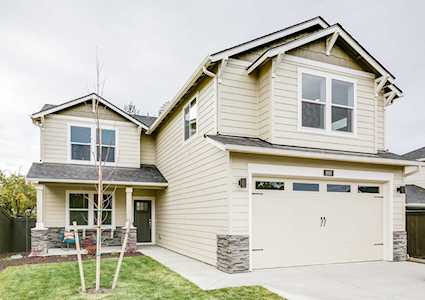 1775 Carrera Circle Medford, OR 97504
