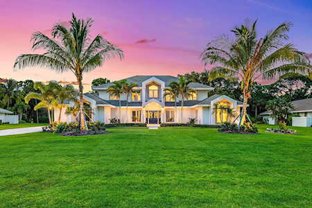 6191 Sand Pine Court Jupiter, FL 33458