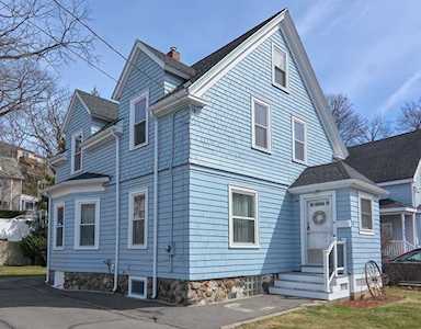 18 Boylston St Lynn, MA 01902