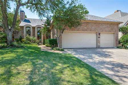 1620 Travis Circle S Irving, TX 75038
