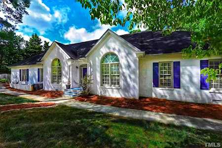 4713 Bartwood Drive Raleigh, NC 27613