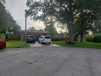 8654 NW 9th Court Coral Springs, FL 33071
