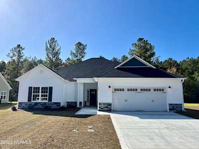 1008 Mackerel Manor New Bern, NC 28562