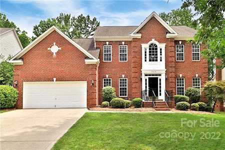15615 Donnington Dr Charlotte, NC 28277