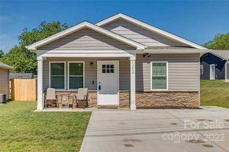 1095 20th St NE Hickory, NC 28601