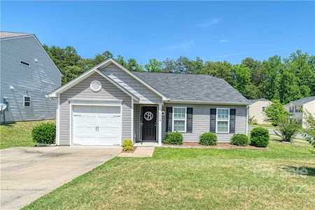 4848 Lynn Lee Circle Charlotte, NC 28269