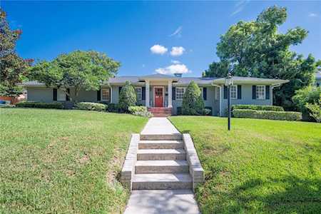 126 E Maxwell St Lakeland, FL 33803