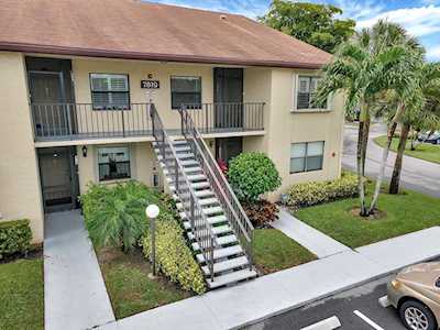 7819 Willow Springs Drive #426 Lake Worth Beach, FL 33467