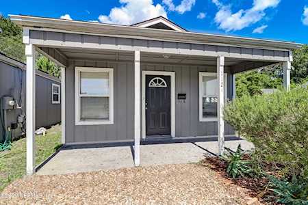 1121 11th St Fernandina Beach, FL 32034