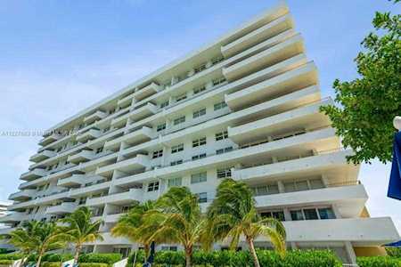 177 Ocean Lane Dr #715 Key Biscayne, FL 33149