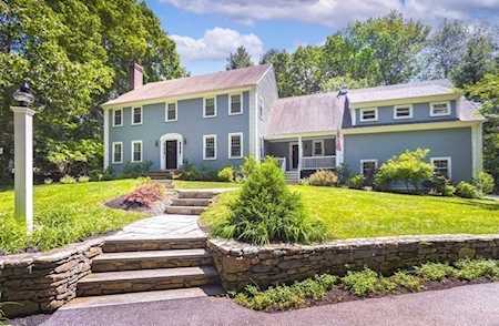 195 South Pleasant Hingham, MA 02043