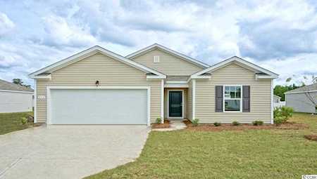 742 Woodland Farms Circle Aynor, SC 29511