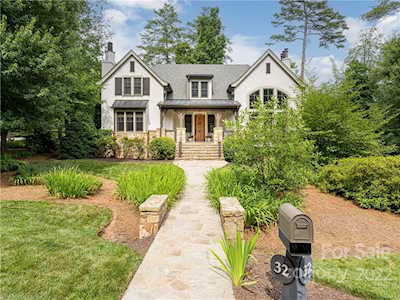 32 Ramble Way Asheville, NC 28803