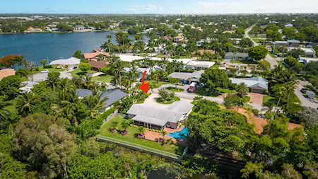 8 NW 24th Street Delray Beach, FL 33444