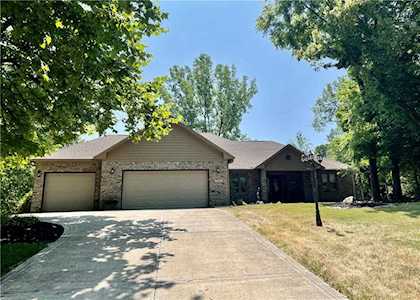 2699 N Country Club Rd Martinsville, IN 46151