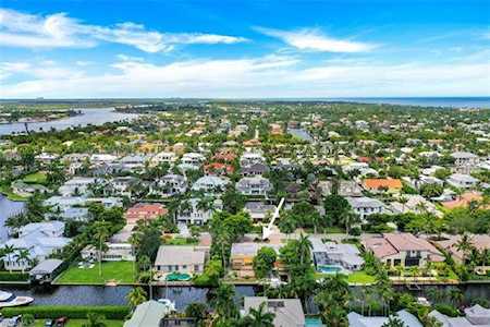 635 S 15th Ave Naples, FL 34102