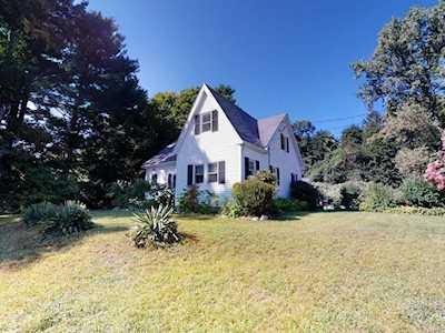 679 South Street Waltham, MA 02453