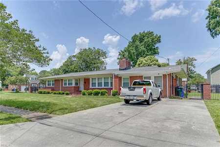 2600 Woodland Ave Norfolk, VA 23504