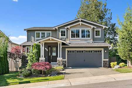 23184 SE 52nd St Issaquah, WA 98029