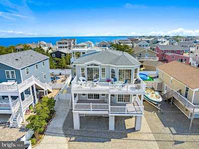 333 11th St N Surf City, NJ 08008