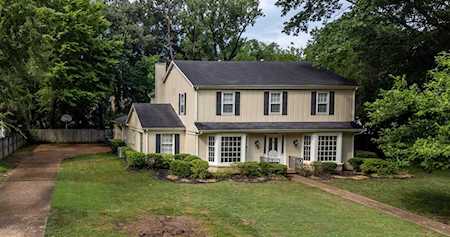 2115 Hickory Crest Dr Memphis, TN 38119