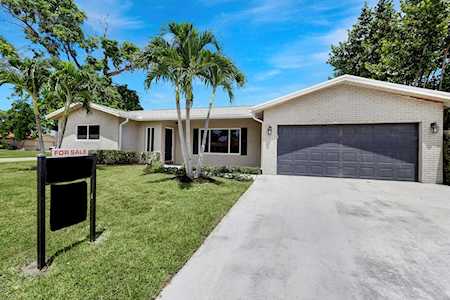170 Mohigan Circle Boca Raton, FL 33487