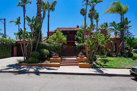 2651 Jonquil Drive San Diego, CA 92106