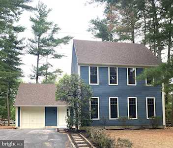 10 Henley Ln Voorhees, NJ 08043