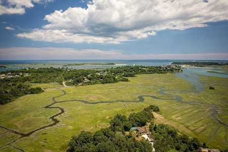 111 Jeffreys Neck Road Ipswich, MA 01938