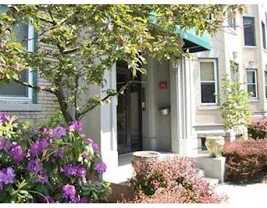 84 Gordon St #304 Boston, MA 02135