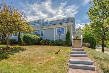 150 Westview Dr #150 Westford, MA 01886