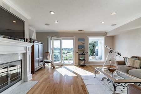 26 Schooner Ln #16 Quincy, MA 02171