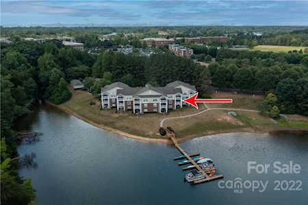 860 Jetton St Davidson, NC 28036
