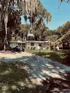 1017 Cottonwood St Leesburg, FL 34748