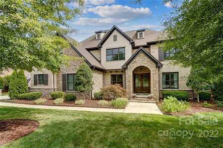 8206 Wingard Rd Waxhaw, NC 28173