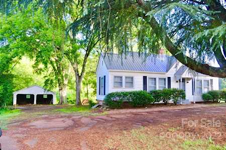 1832 Ellenboro Henrietta Rd Ellenboro, NC 28040