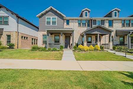 6449 Iron Horse Boulevard North Richland Hills, TX 76180