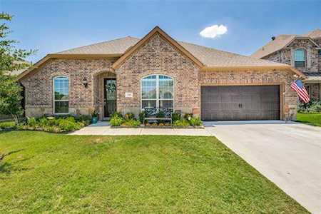 209 Spruce Valley Drive Justin, TX 76247