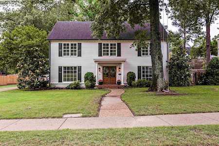 2517 Overlook Dr Germantown, TN 38138